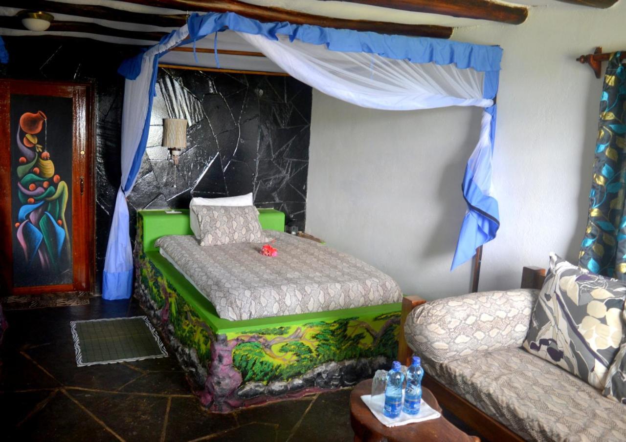 Shimba Hills Green Safari Lodge Kwale Eksteriør bilde