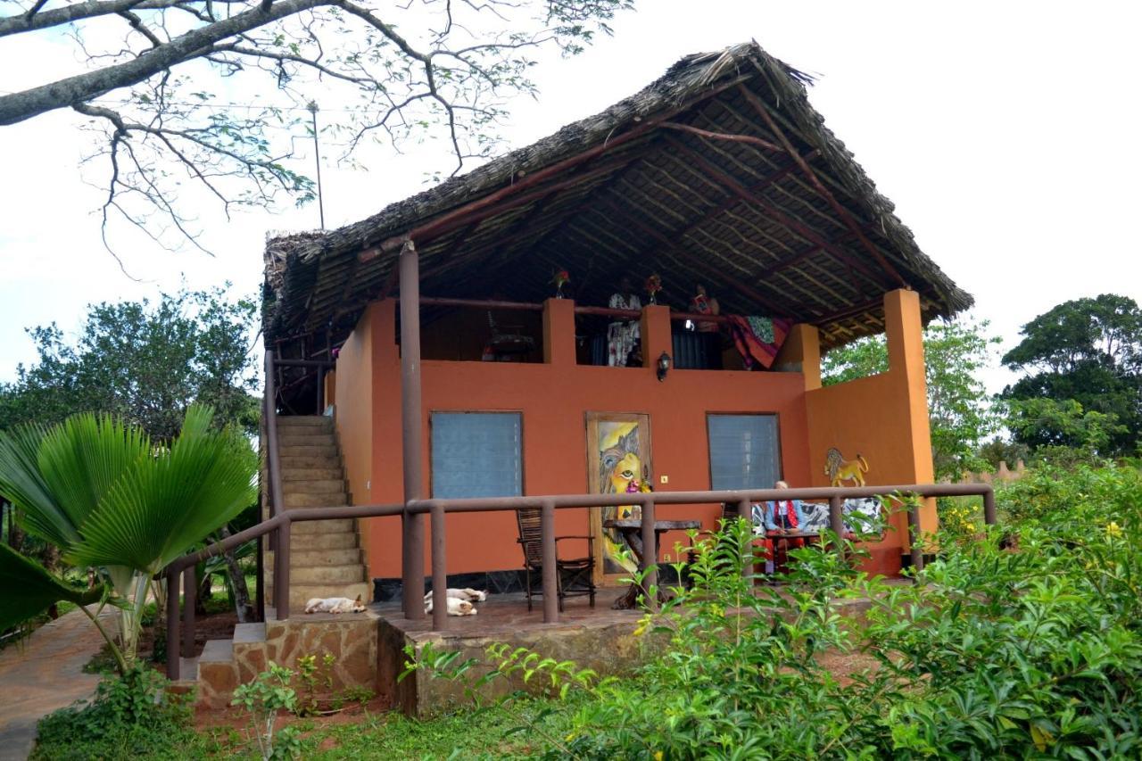 Shimba Hills Green Safari Lodge Kwale Eksteriør bilde